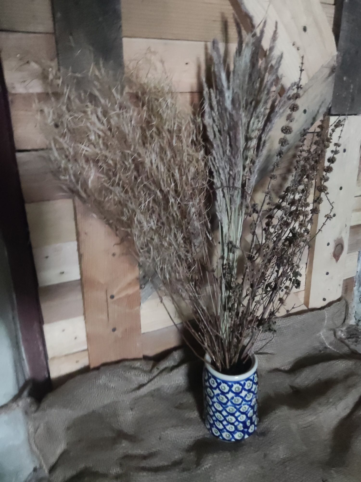 Suszone rośliny do bukietów stroików palm