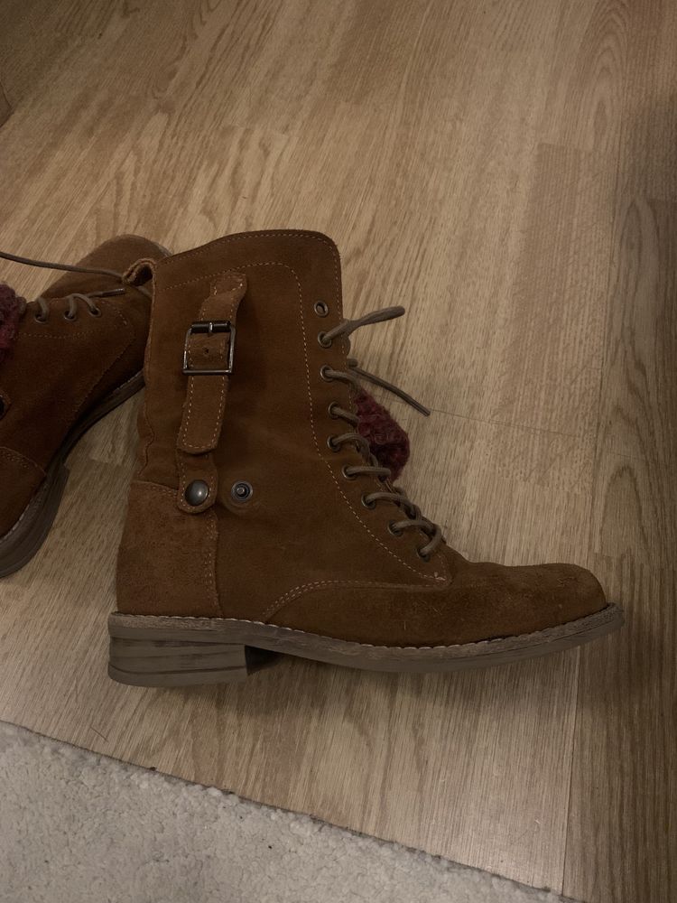 Botas Camurça Camel