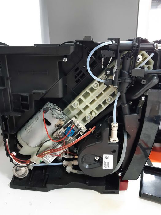 Delonghi Magnifica S [para arranjo ou peças]