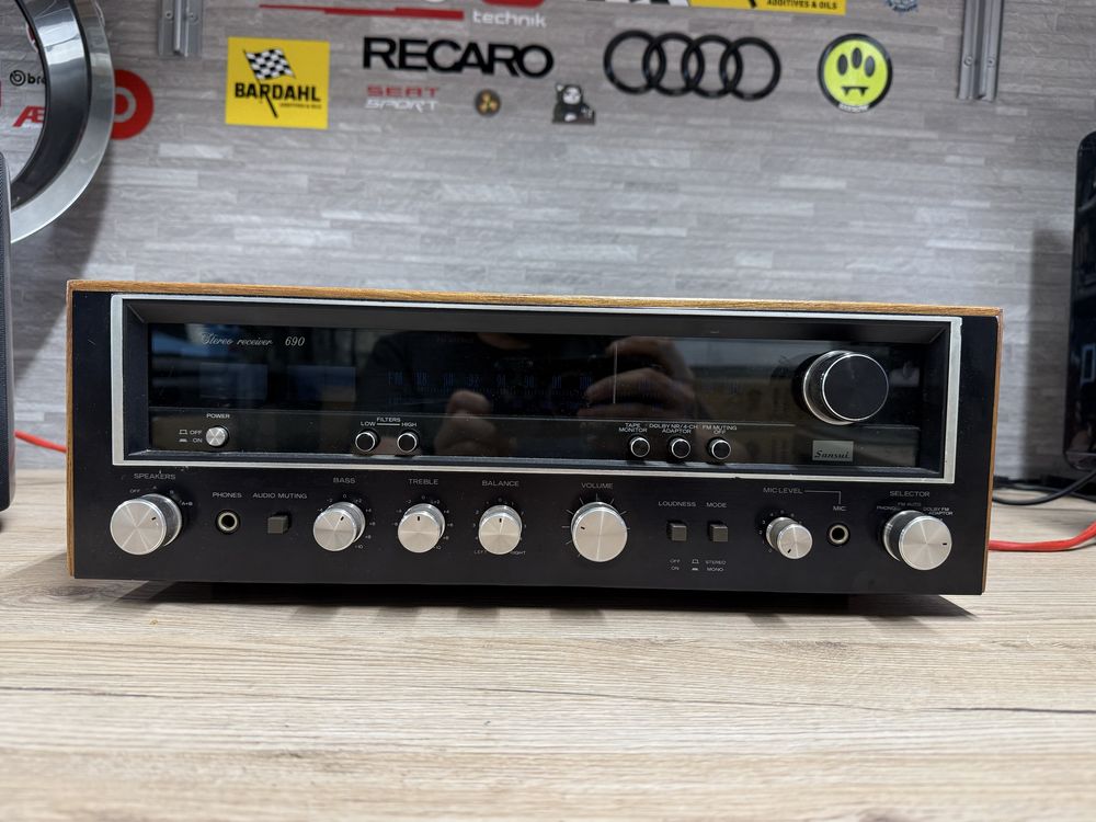 Sansui 690 Stereo Receiver, Вінтажний ресівер