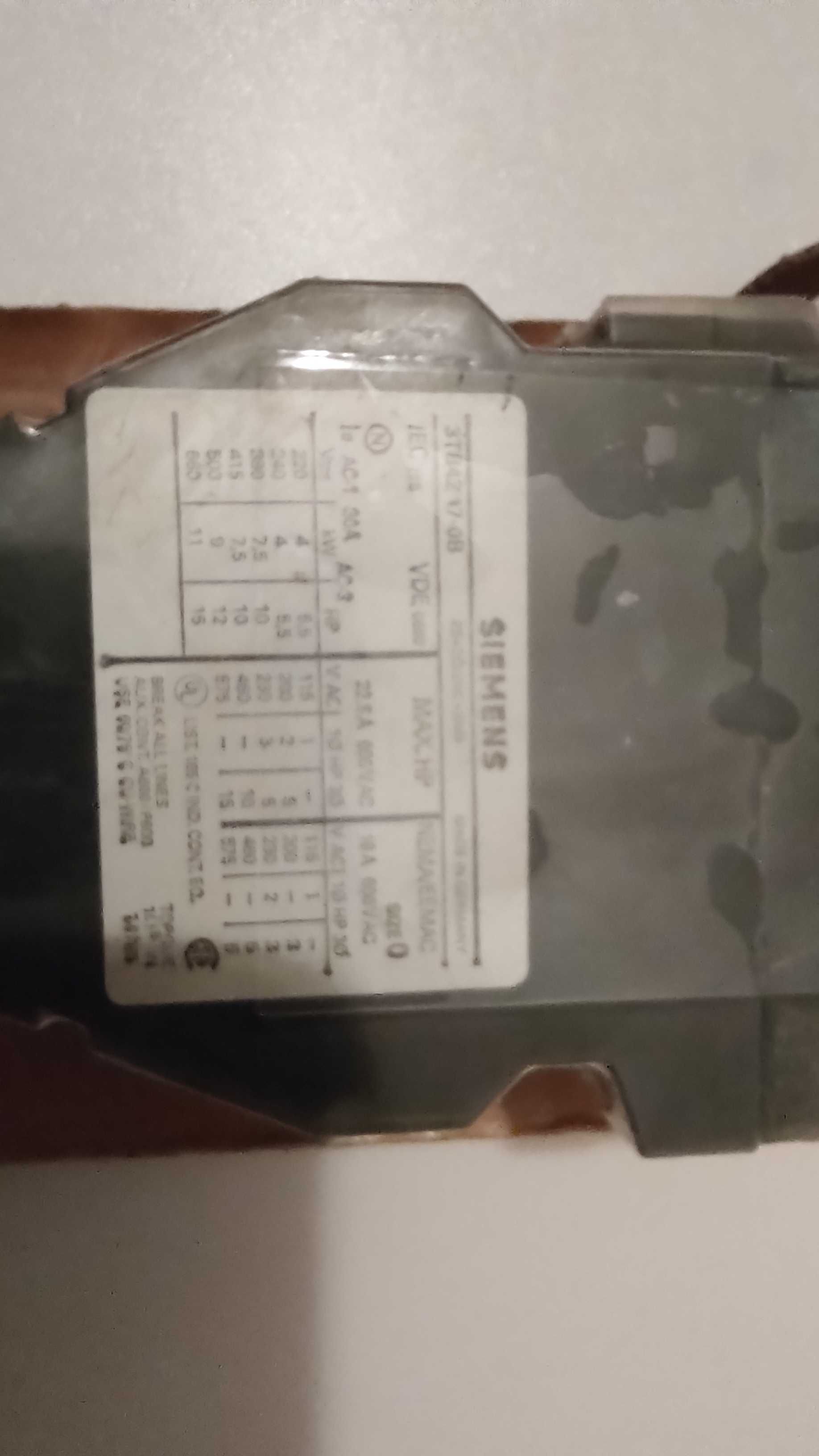 Contactor SIEMENS 3TB42