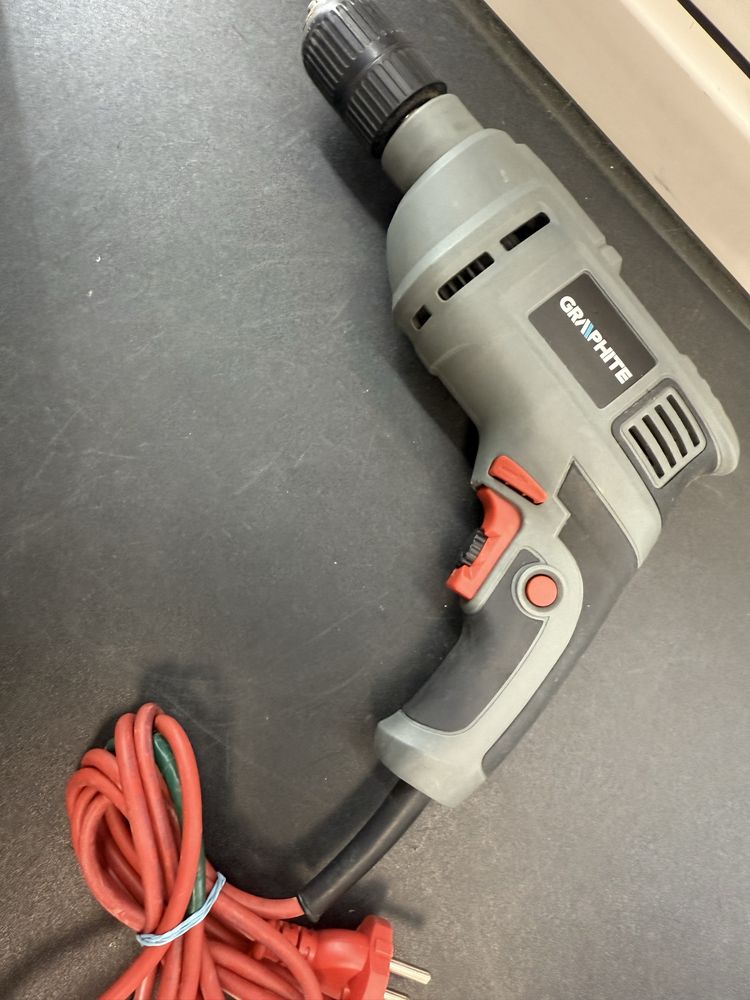 Wiertarka Graphite 650W, model 58G736, bdb stan