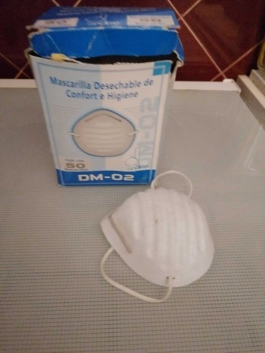Palhaço, prateleira de canto e Pequenos electrodomésticos