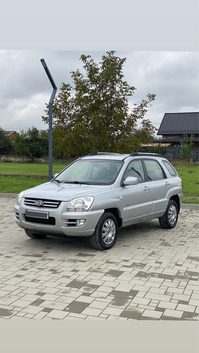 Продам Kia Sportage 2.0d 4WD