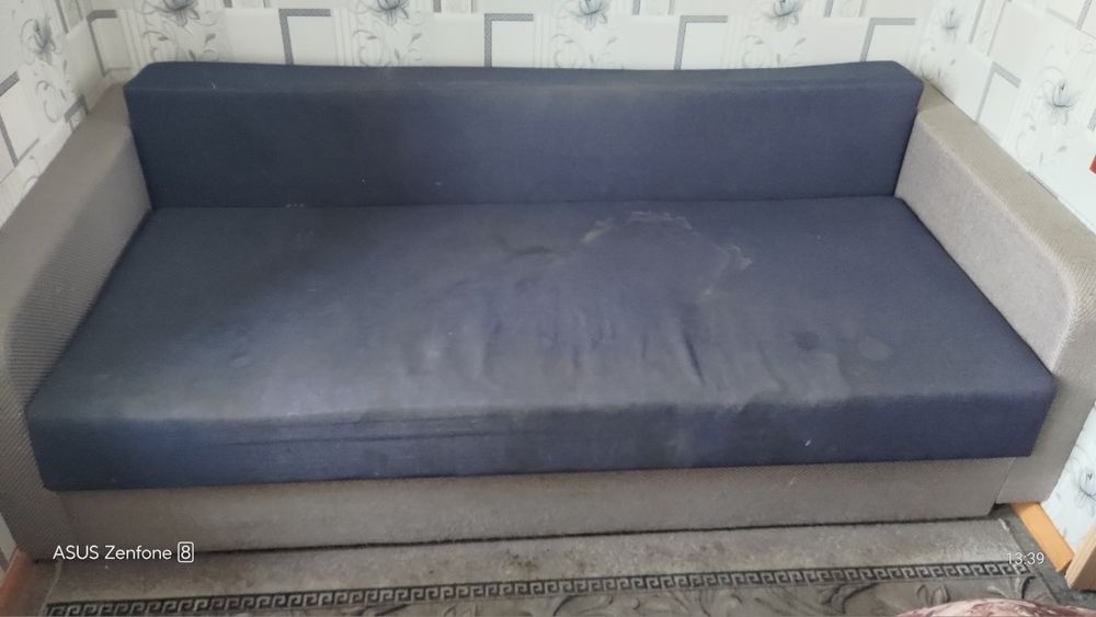 Продається диван