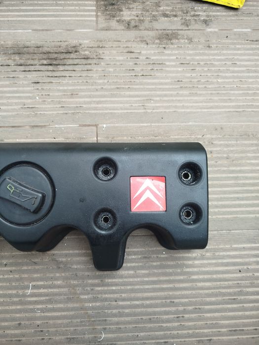 Tampa de válvulas Saxo/106 1.5D