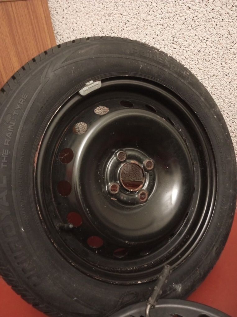 Продам резину KELLY лето 185/65R15