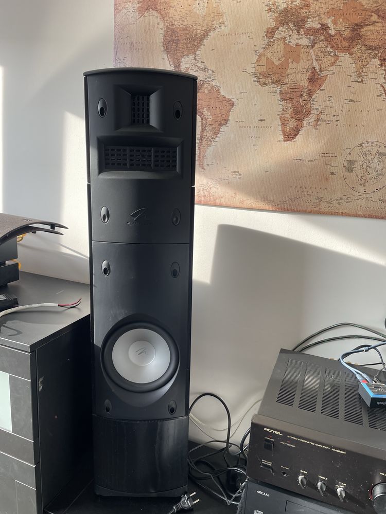 Kolumny elektrostatyczne Martin Logan Mosaic
