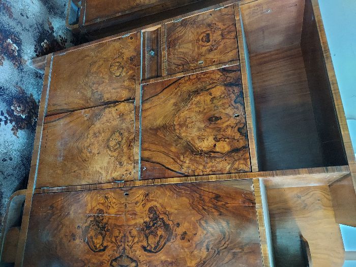 sprzedam szafę antyczną