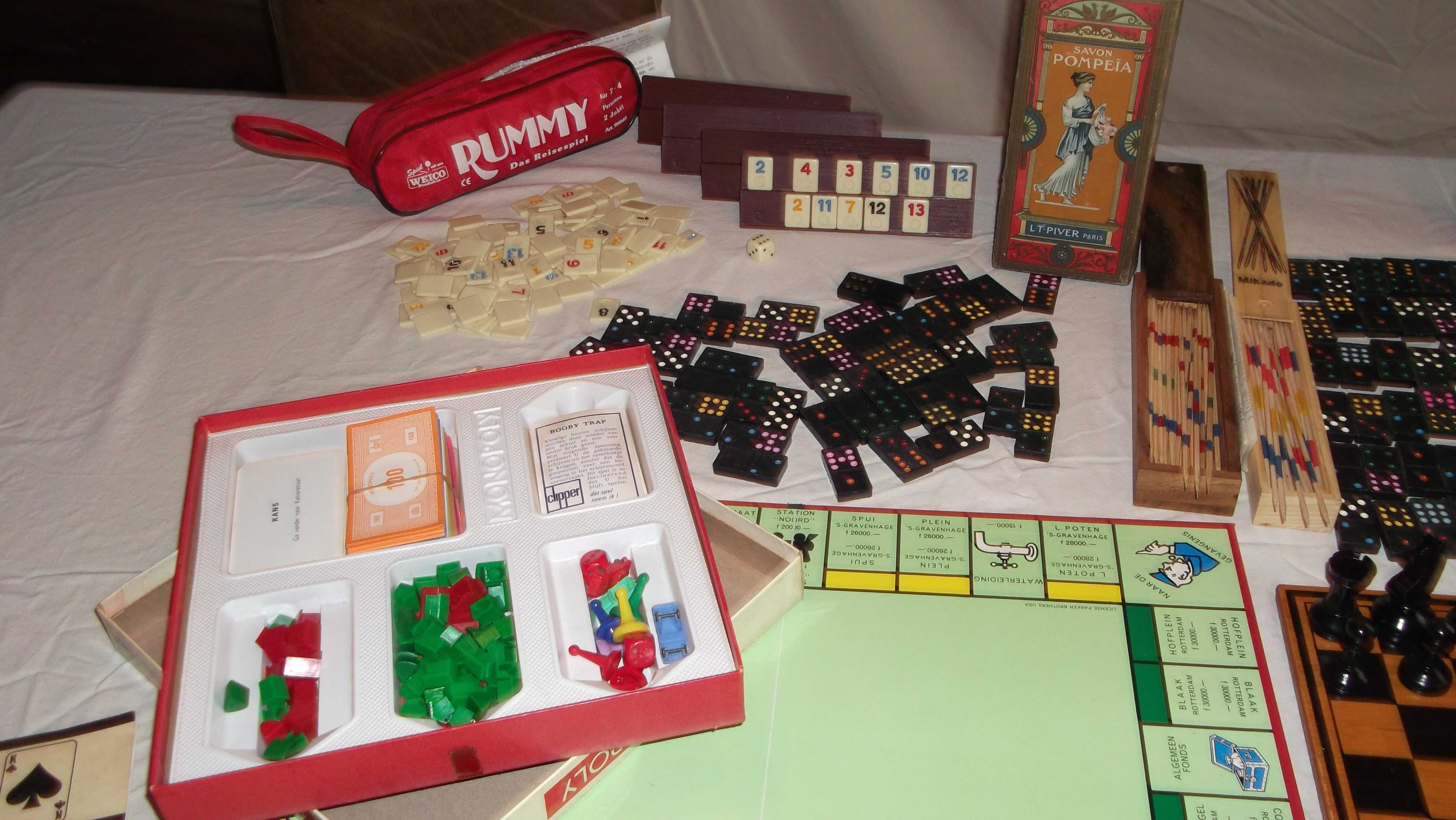 CONJUNTO DE 11 x JOGOS DE MESA