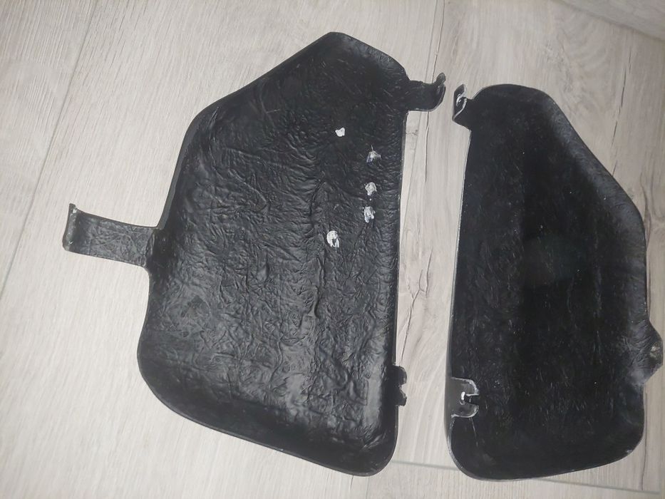 Sprzedam oslony boczne boczki wsk 125 b3 jednoramowa kpl pl
