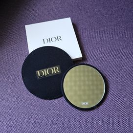 Dior piękne lusterko z etui i pudełkiem. Nowe!