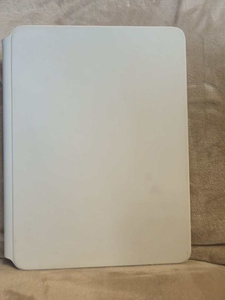 Magic keyboard white do Ipad