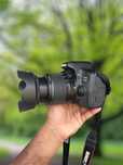 Canon Eos 750D WiFi/ecrã tactil com lente 18-55mm e bolsa