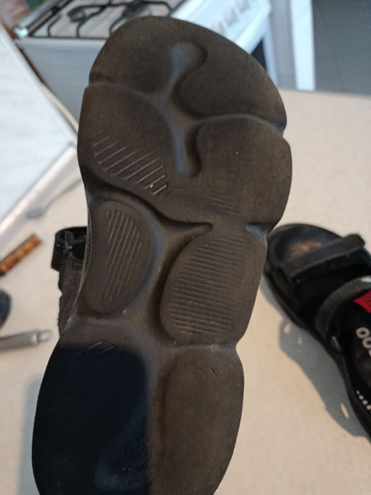 Сандалі хлопчачі