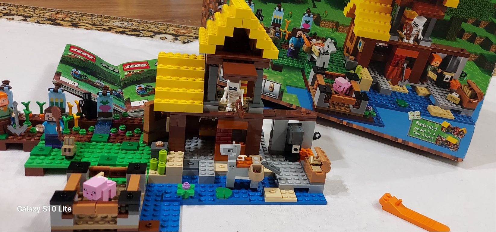 Lego minecraft 21144
