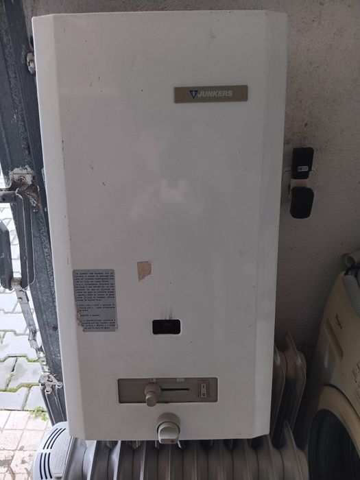 Esquentador Junkers a pilhas ,foi todo revisto por tecnico credenciado