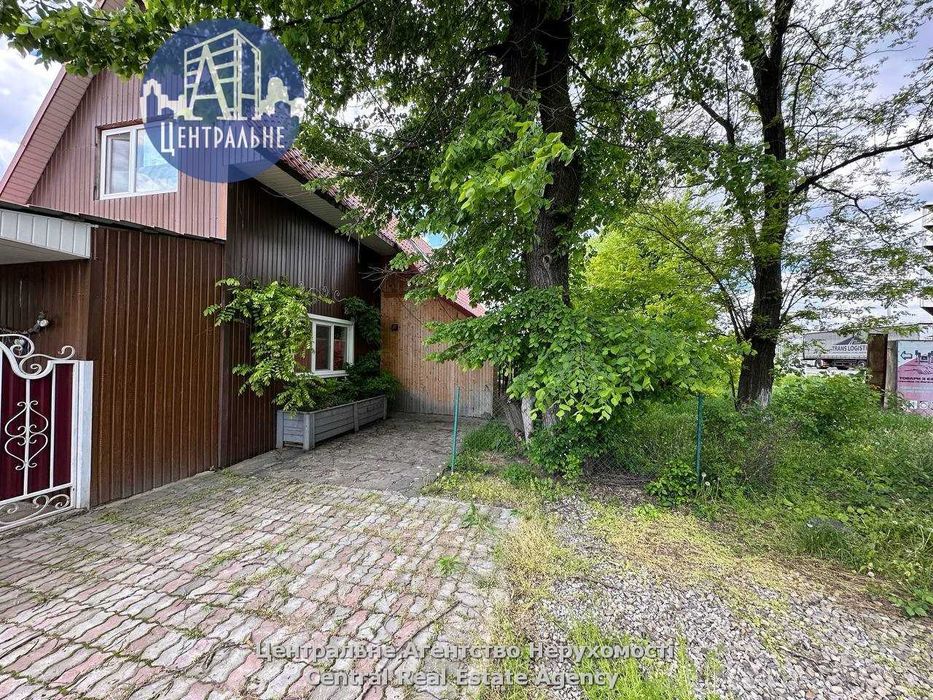 Продаж ділянки понад 13 сот. комерційного призначення. З булівлею.