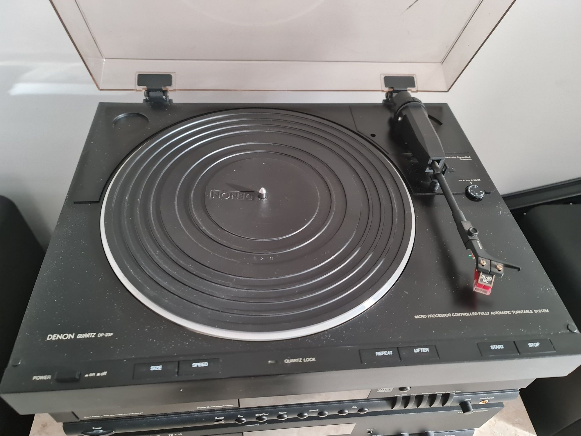 Wieża Harman Kardon 4 elementy