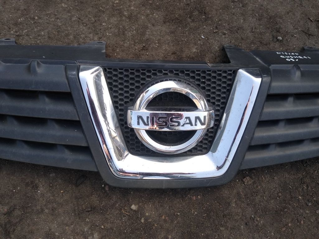 Grill nissan Qashqai I oryginał