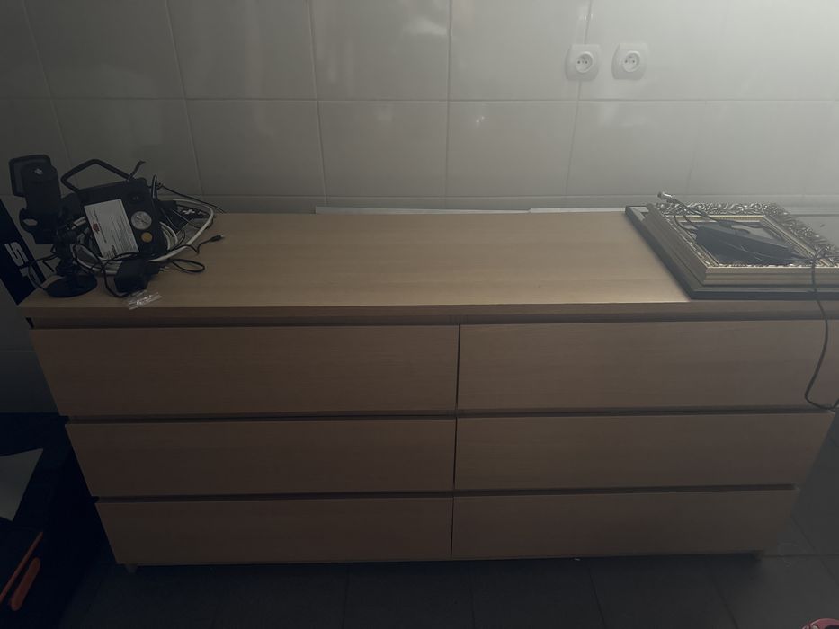 Komoda ikea malm okleina drewnusns 6 szuflad