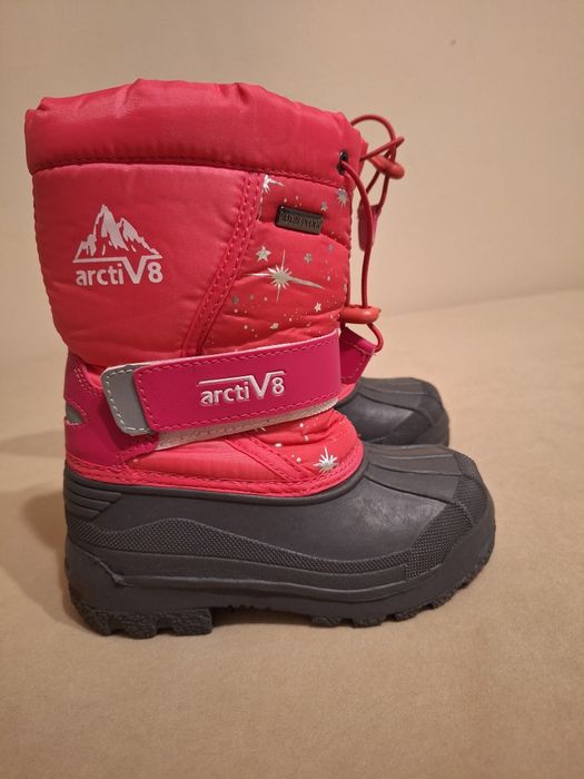 Nowe buciki zimowe dla dziewczynki, rozmiar 27.