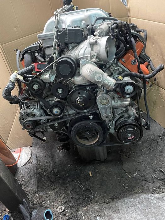 Jeep grand Cherokee WK2 TrackHawk 6.2 мотор двигатель СВАП комплект