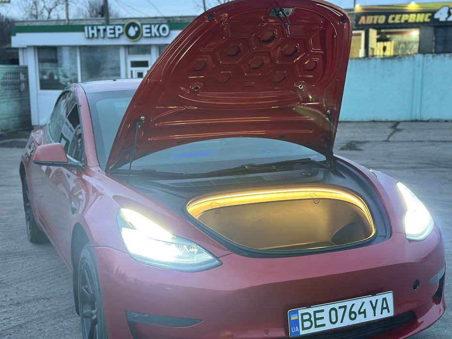 Продам Tesla model 3 2018 75 kwt