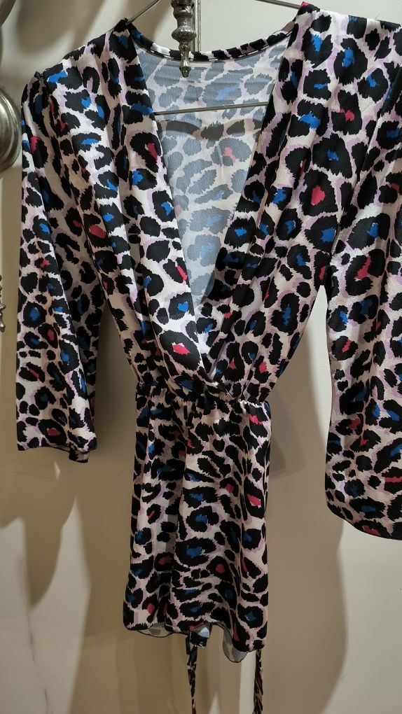 Jumpsuit em cetim