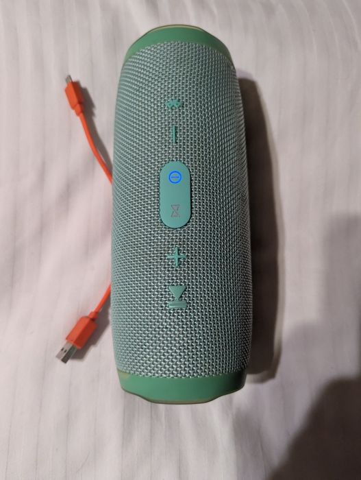 Блютуз колонка JBL Charge 3