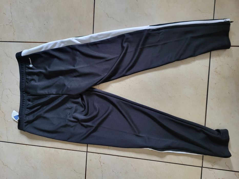 Spodnie dresowe Adidas Aeroready rozm. M