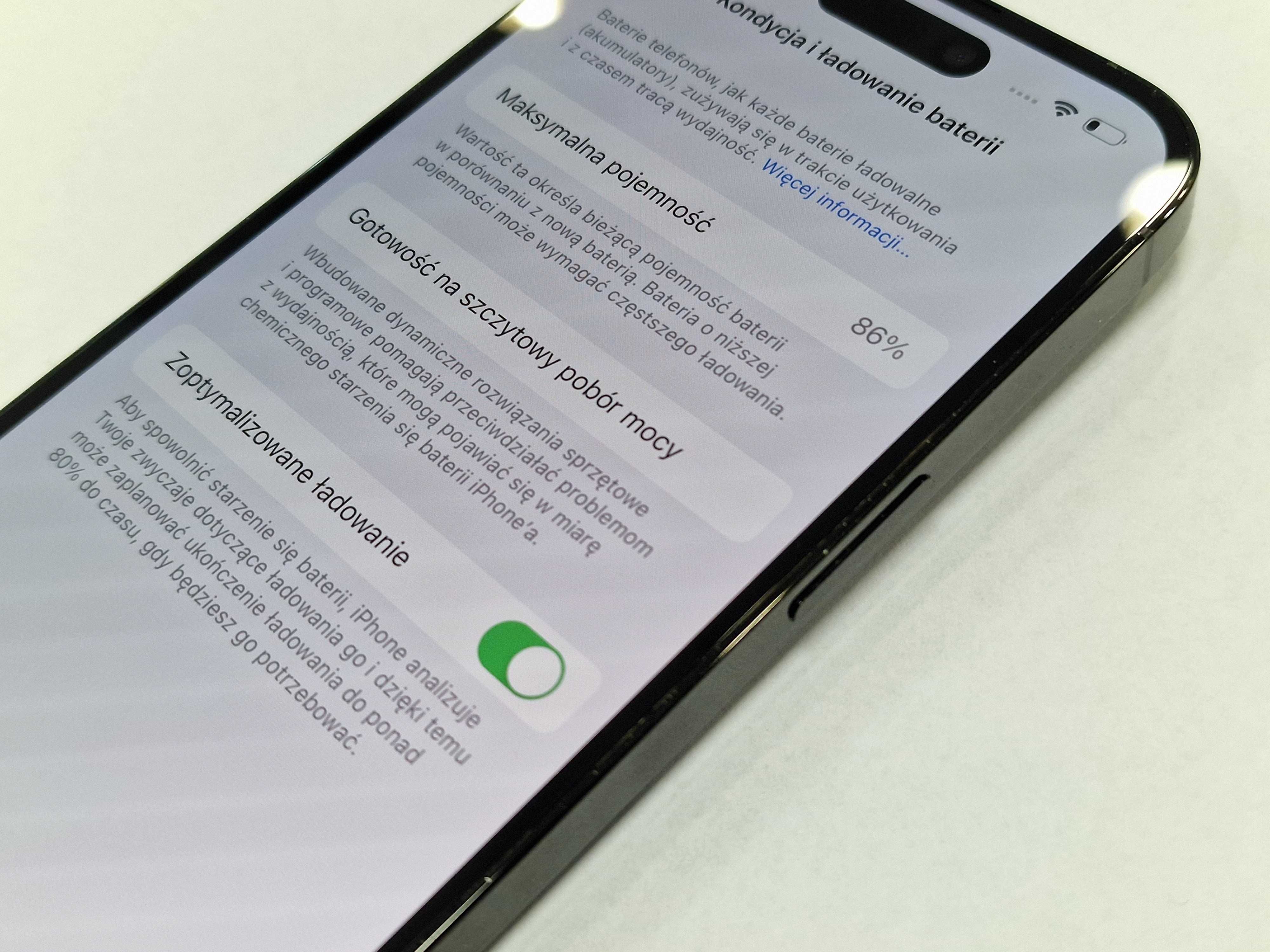 Iphone 14 PRO 256GB/ Space Black/ Bat 86%/ Grade A- + ładowarka