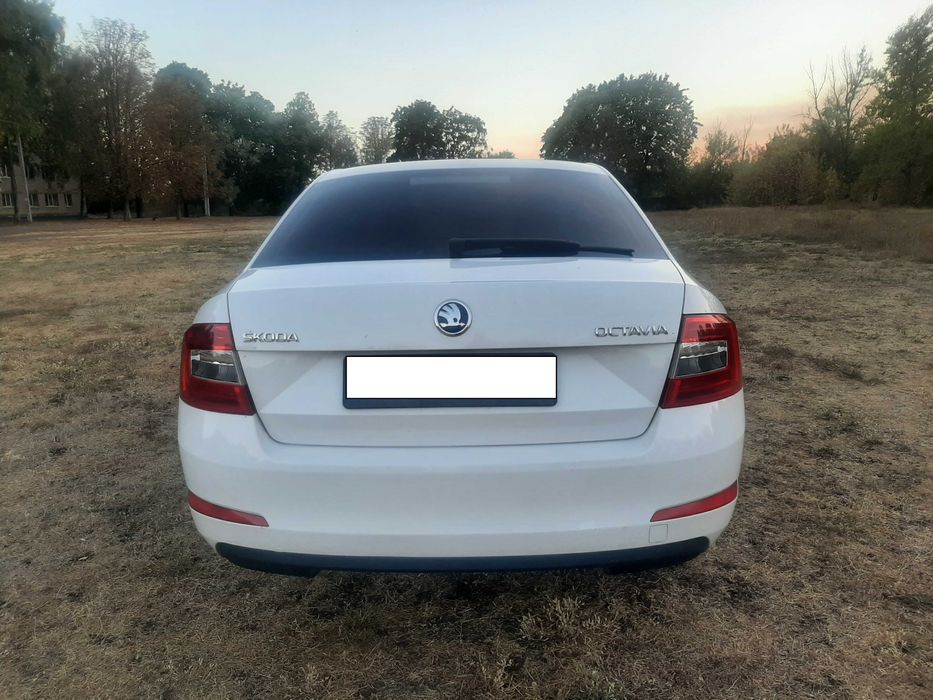 автомобиль Skoda Octavia A7