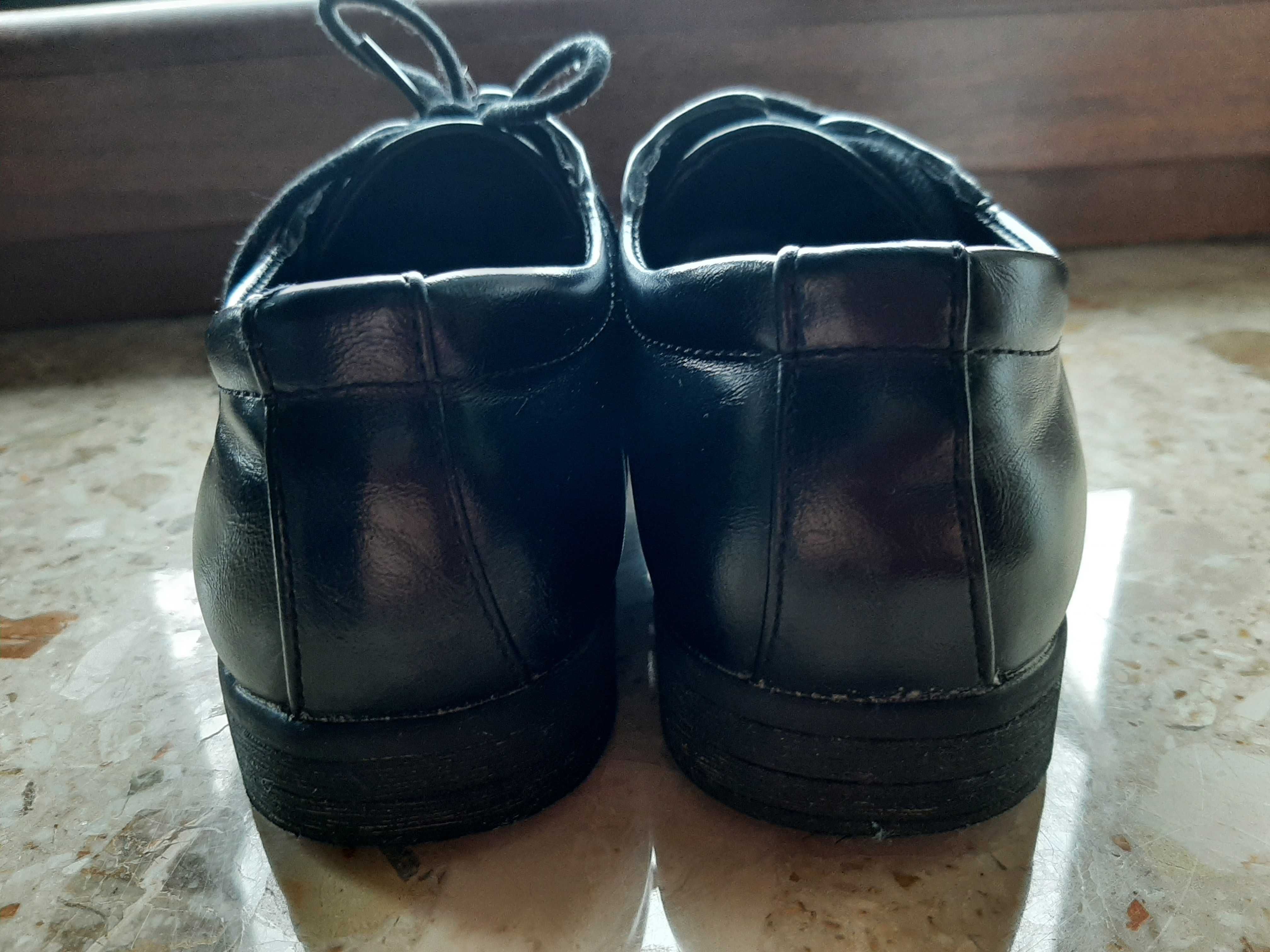 Buty chłopięce wizytowe roz 36