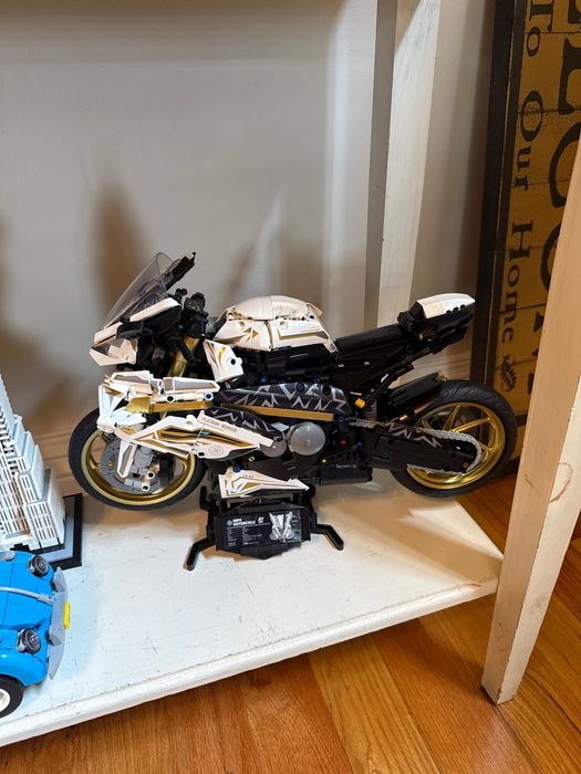 Klocki motocykl ścigacz 2045 elementów