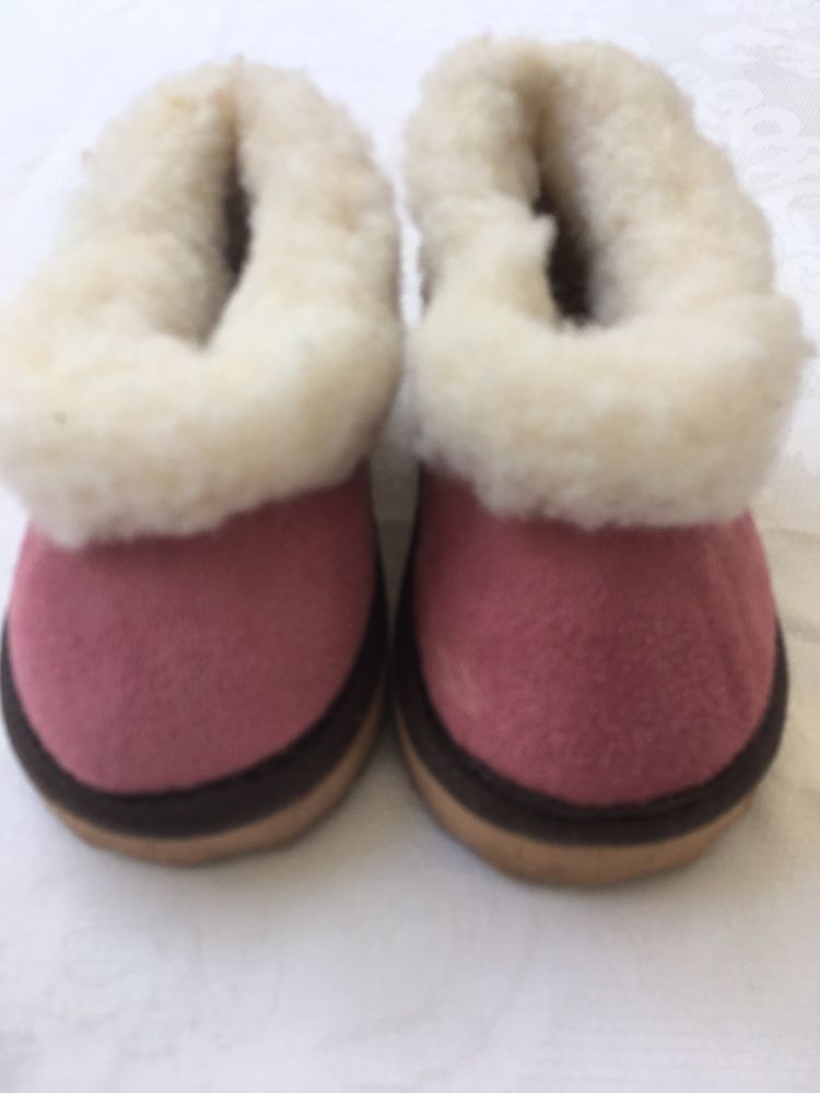 Pantufas novas, tamanho 19