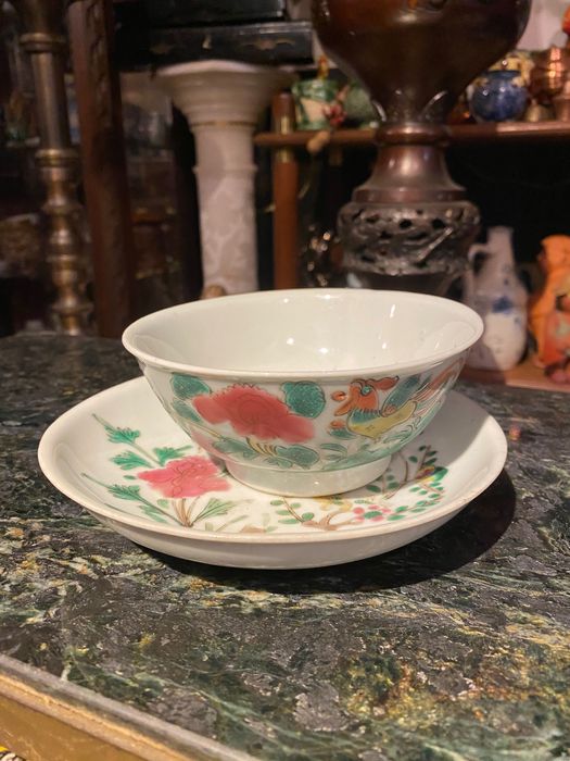 Prato taça Porcelana Chinesa Família Rosa séc XIX 15,7 cm