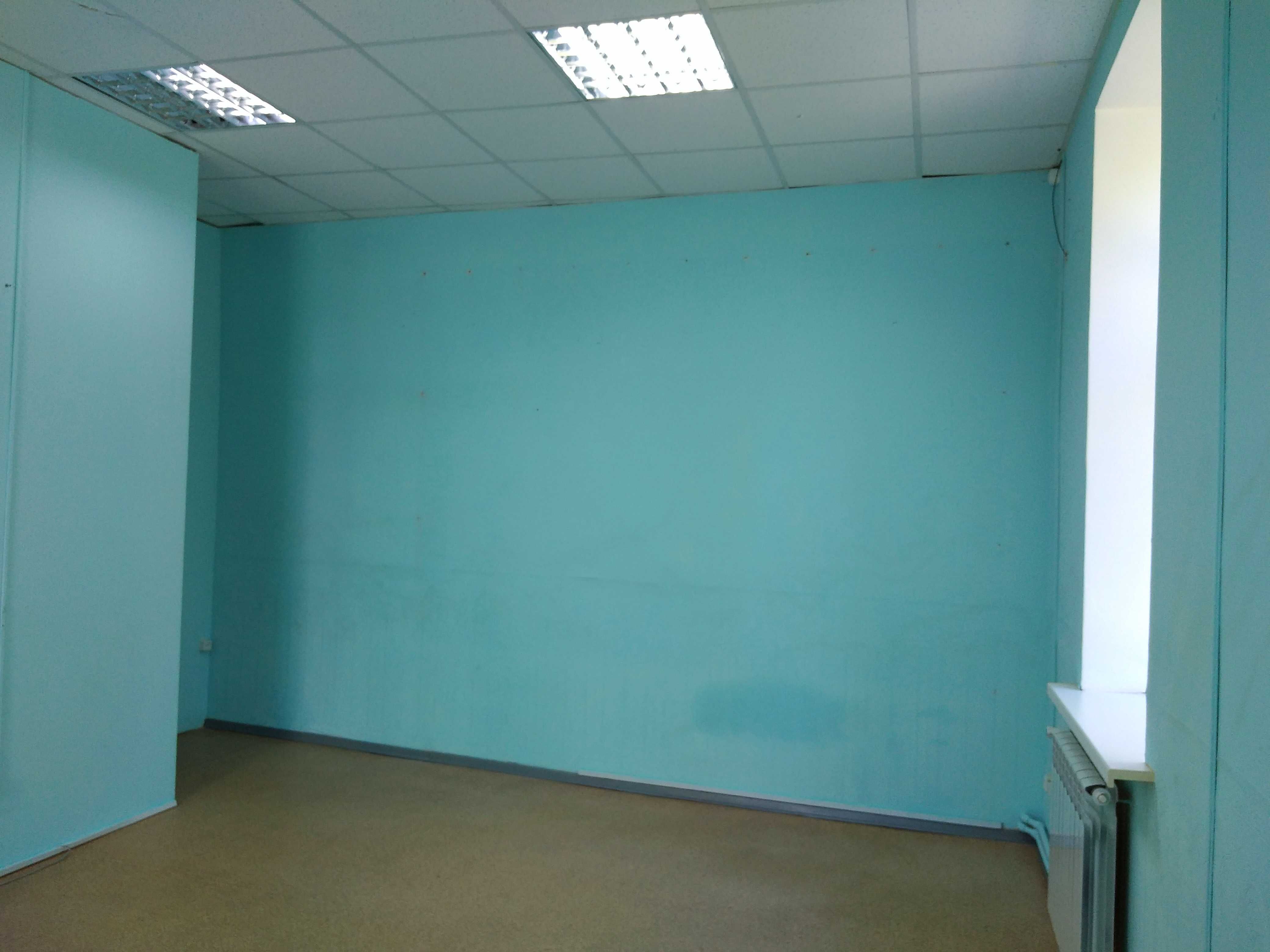Центр. Офіс площею 21 кв.м.