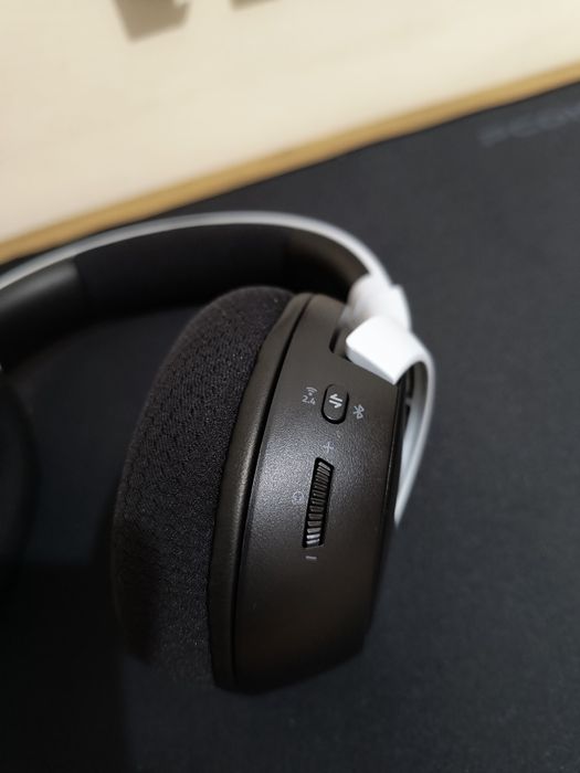 Fone Razer Kaira HyperSpeed Wireless/Bluetooth (para PS5/PC/Telemóveis