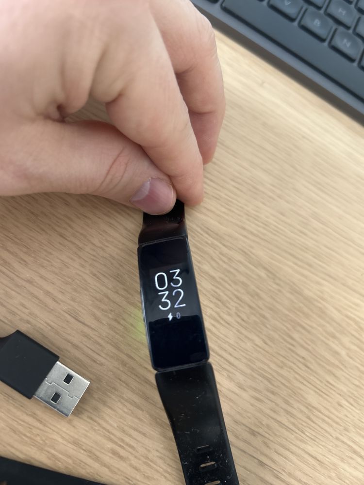 Opaska Fitbit kroki