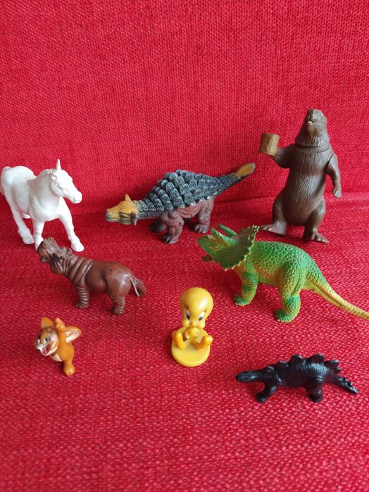 Conjunto de 8 bonecos 3D - Animais vários