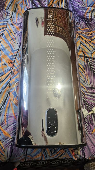 Бойлер Electrolux EWH 50 royal flash silver