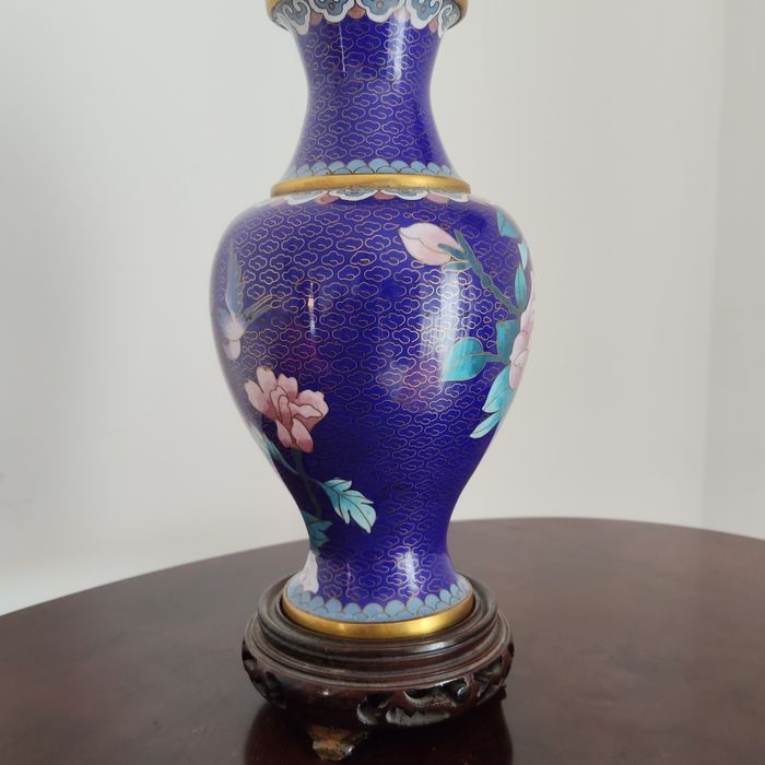 Jarra chinesa cloisonné