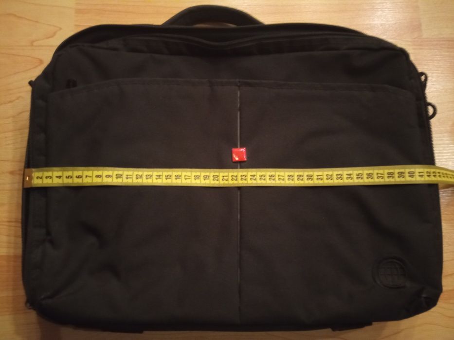 Сумка для ноутбука в отличном состоянии