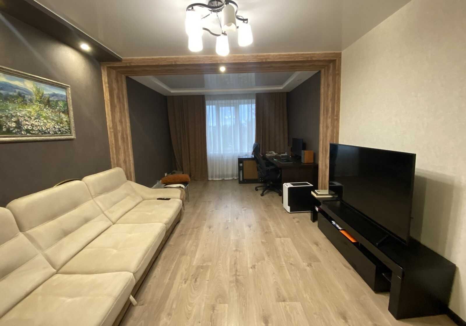 ПРОДАМ 3к квартиру з капітальним ремонтом, район Виставка ID:34252