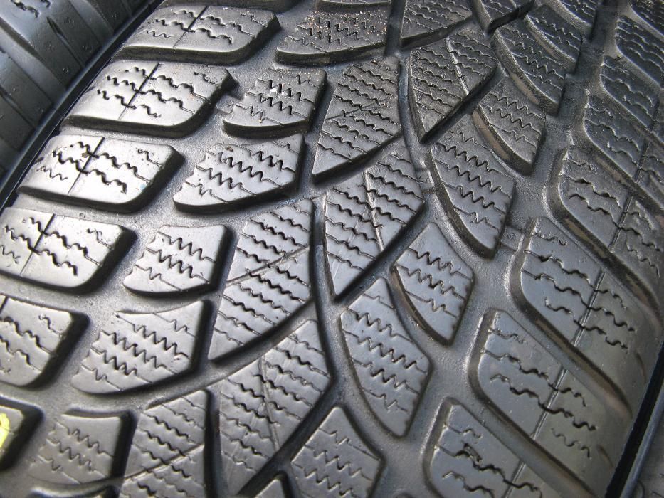 215/60R16 DUNLOP SP WINTER SPORT 3D - Nr.5302