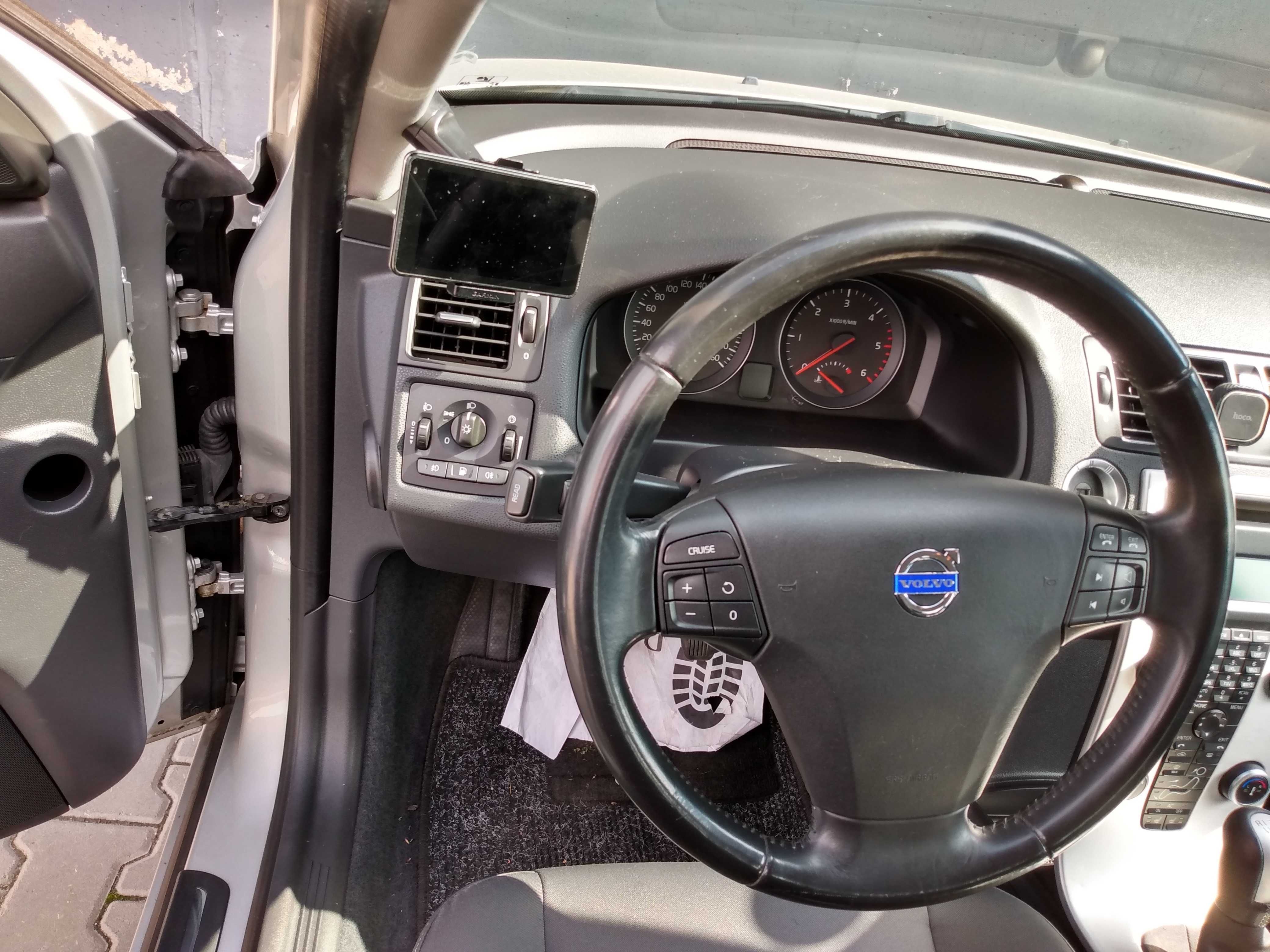 ТЕРМІНОВО Продам, VOLVO V-50 2012 р. 1,6 ДІЗЕЛЬ ,сервісна книга