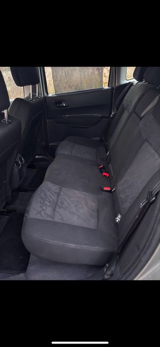 Авто свіжопригнане