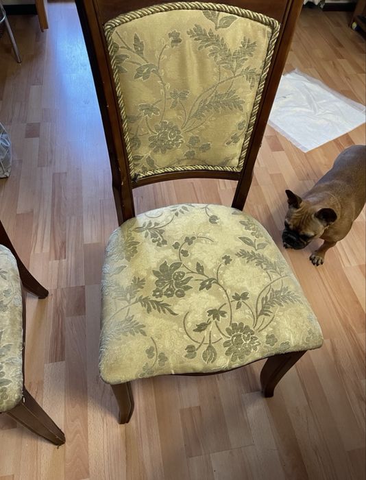 Стіл круглий дубовий