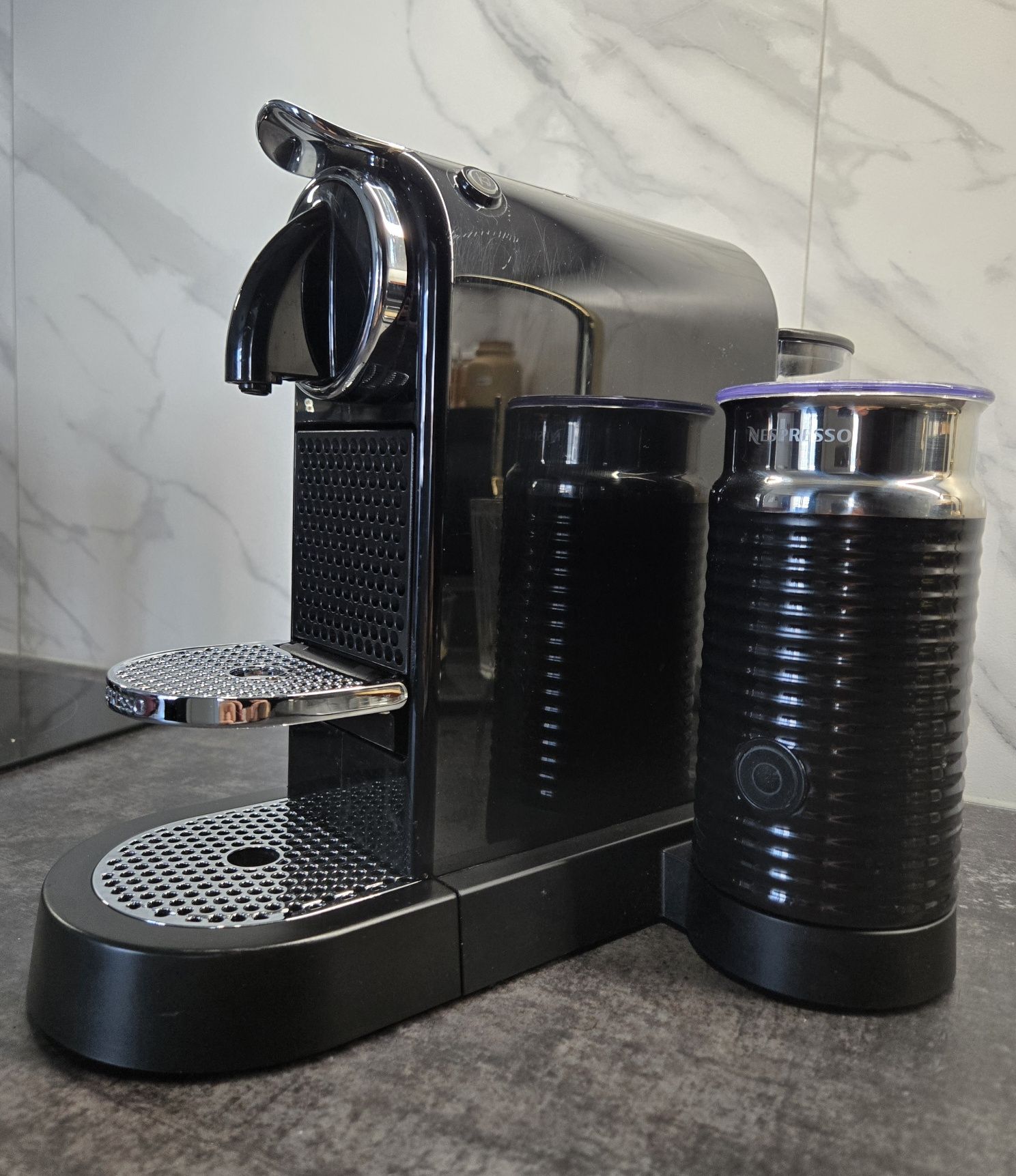 Ekspres kapsułkowy De'Longhi Nespresso CitiZ&Milk